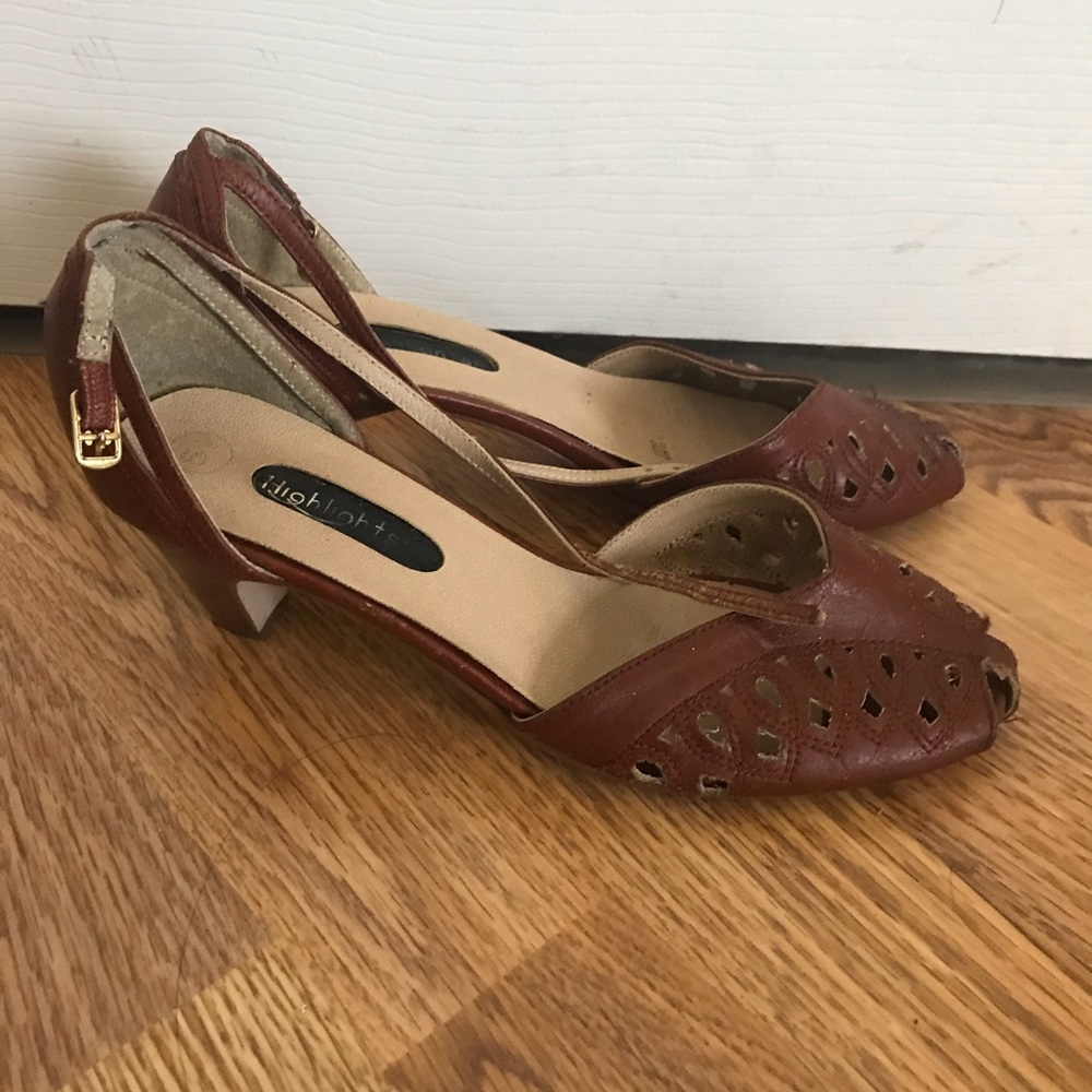 Vintage Low Heel Women’s Shoes
